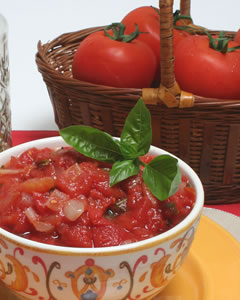 Fresh Tomato Sauce Makes the Meal