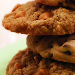 Butterscotch Oatmeal Cookies recipe photo from the Diabetic Gourmet Magazine diabetic recipes archive.