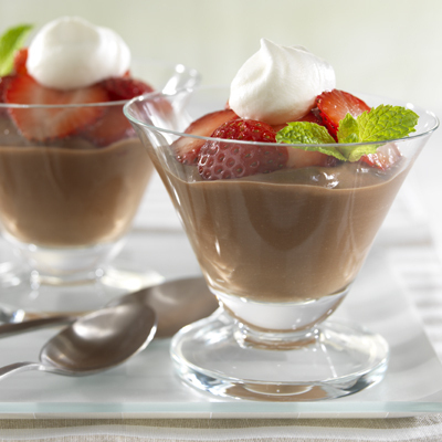 Chocolate Pudding with Fresh Strawberries Recipe Photo - Diabetic Gourmet Magazine Recipes