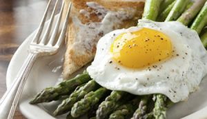 Fresh Asparagus Topped with Sunny-Side Up Eggs recipe photo from the Diabetic Gourmet Magazine diabetic recipes archive.