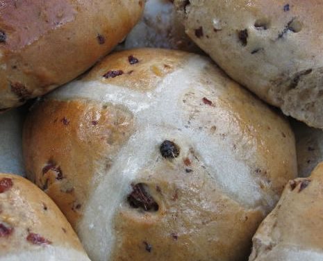 Hot Cross Buns – Reduced Carb