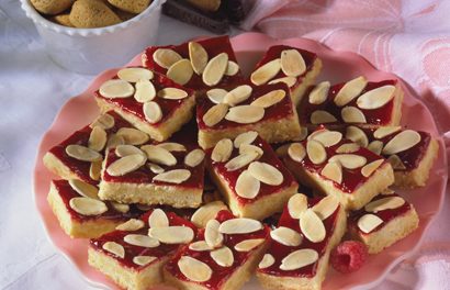 Raspberry-Almond Cookies