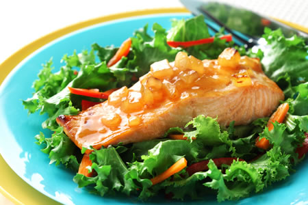 Salmon Fillets with Hot Mango Chutney