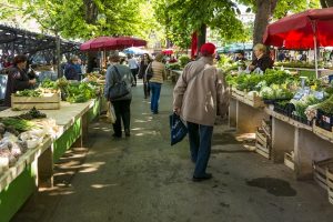 Shop Farmers Markets for Diabetic Meal Planning on a Budget